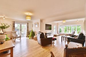 Photo 6- click for photo gallery